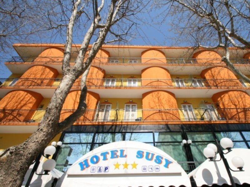 Hotel Susy Rivazzurra Di Rimini Zewnętrze zdjęcie